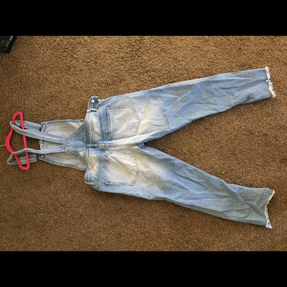 Distressed overalls - Picture 3 of 3